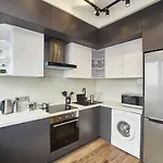 Apartman Board Odessza