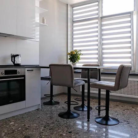 Board Apartment