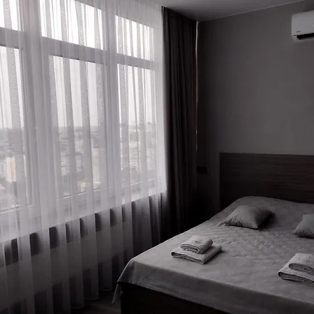 Board Apartment *